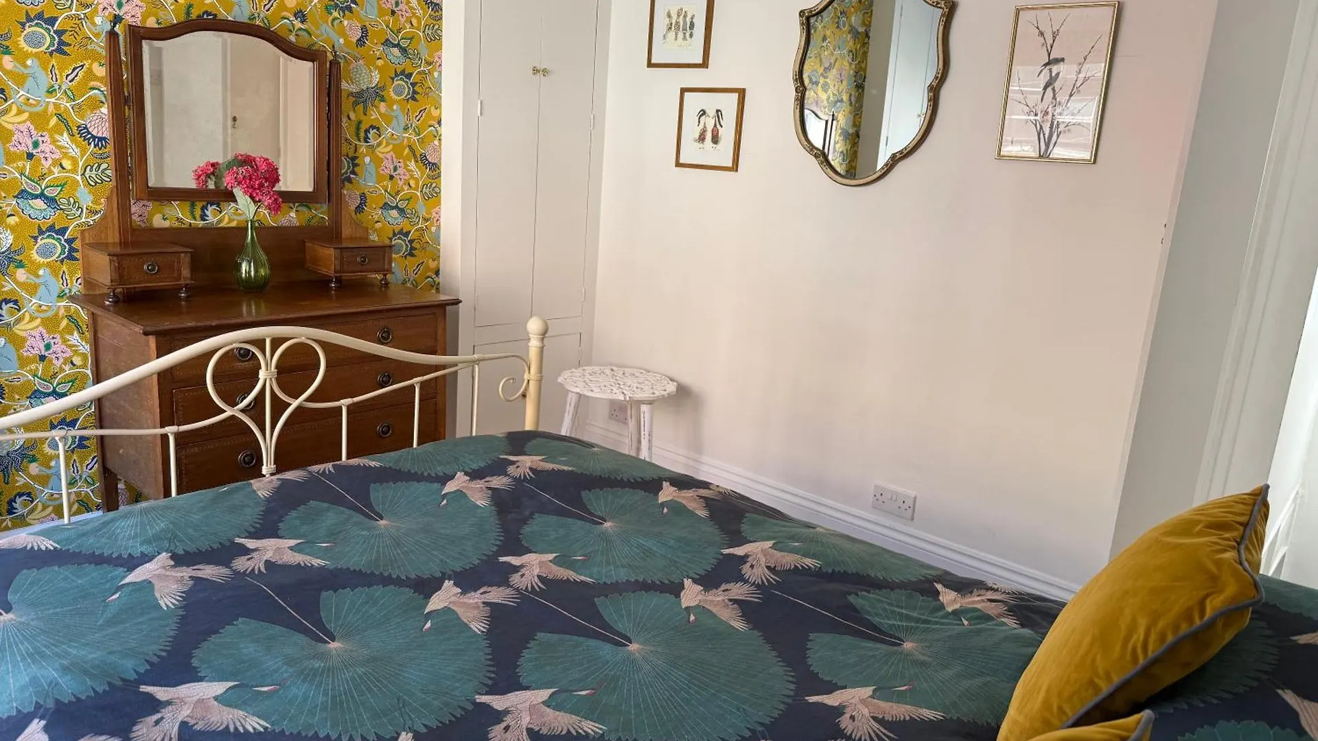 North Laine Sunny Cottage - Parking Available Brighton