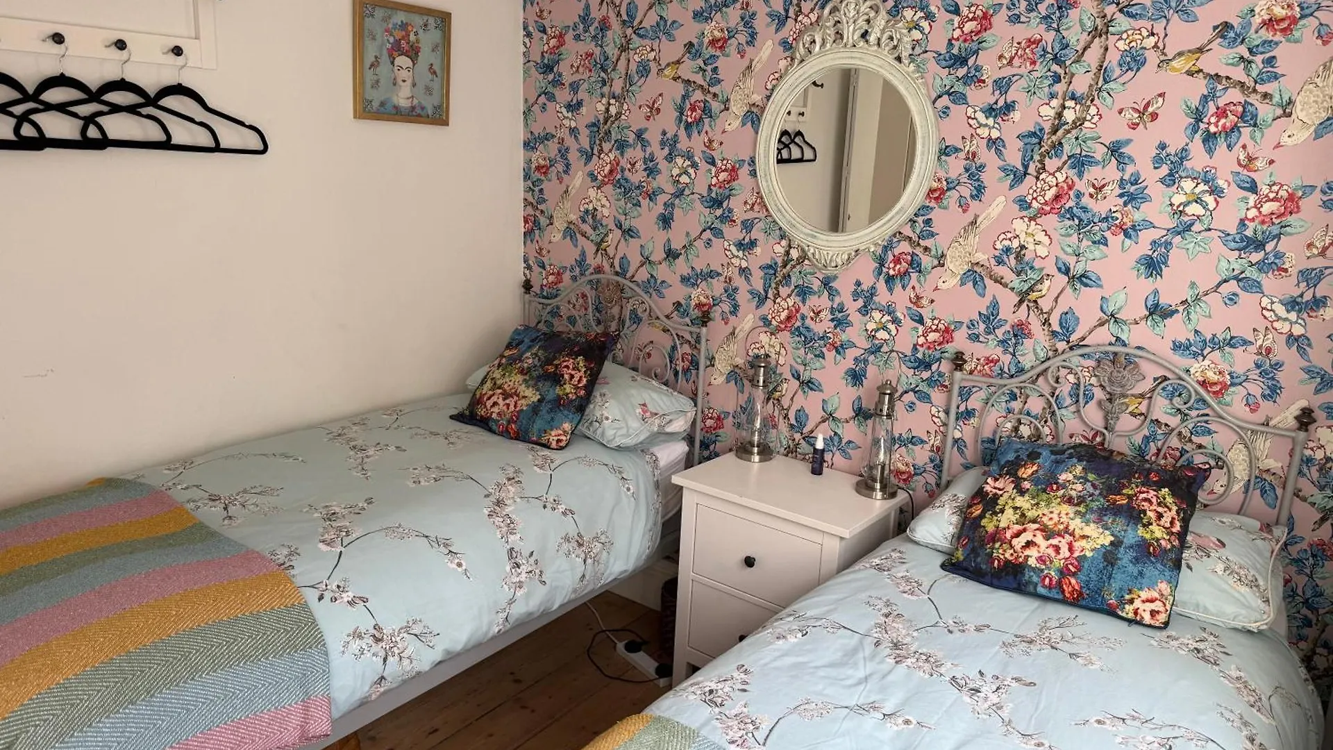North Laine Sunny Cottage - Parking Available Brighton Holiday home